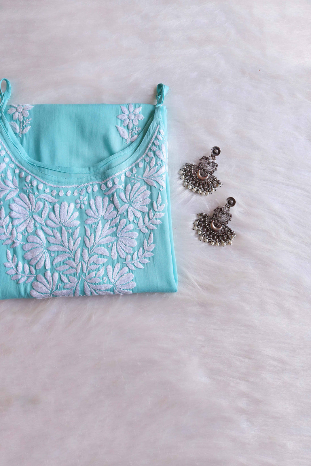RUHI MINT GREEN SLEEVELESS RAYON KURTA
